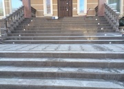 Лестницы из гранита,  мрамора и травертина